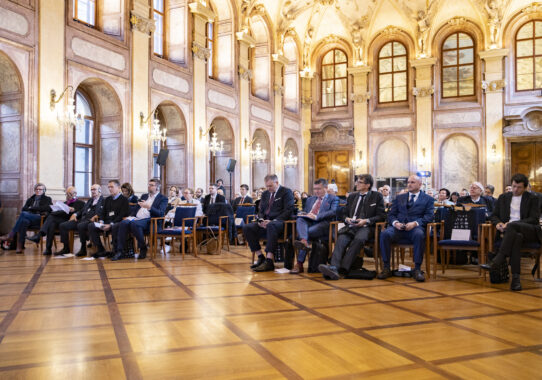 (Čeština) Odborná konference Praha - Vídeň